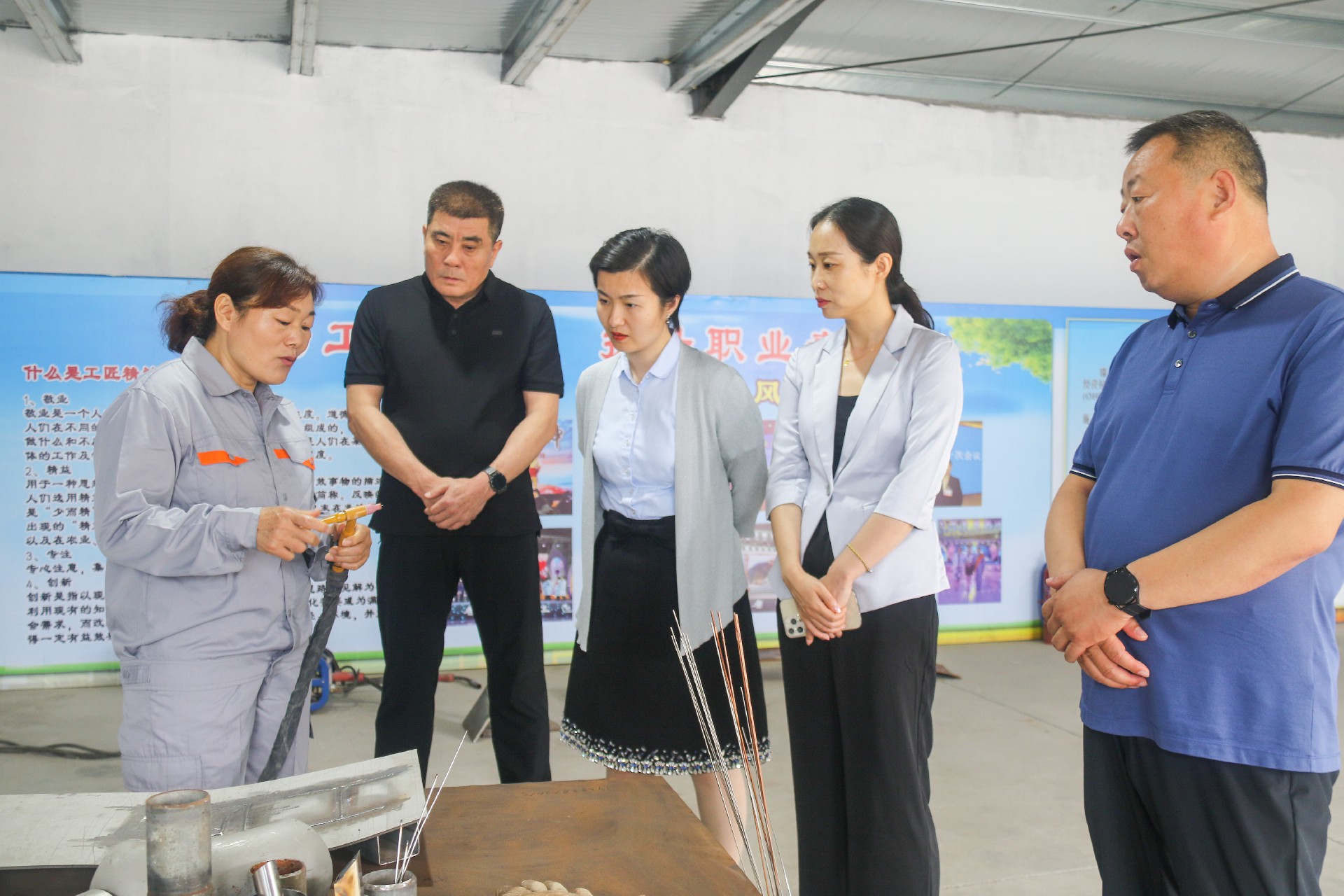 1688096699189156.jpg 2.jpg